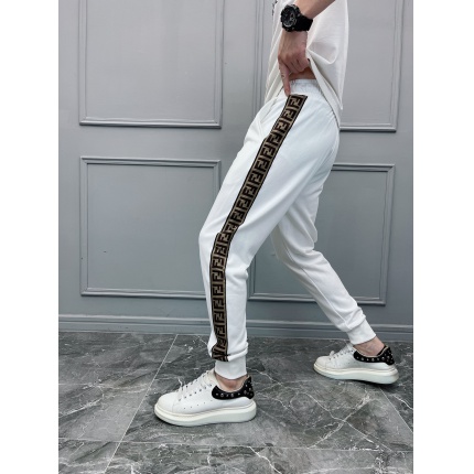 New Arrivals Fendi Pants For Men in 156609