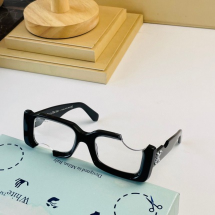 Off White AAA quality Glasses in 156800