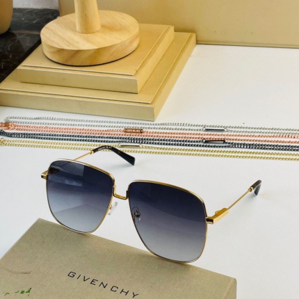 Givenchy AAA Quality Glasses in 156836