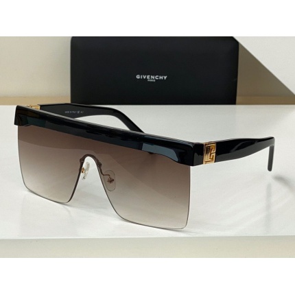 Givenchy AAA Quality Glasses in 156842