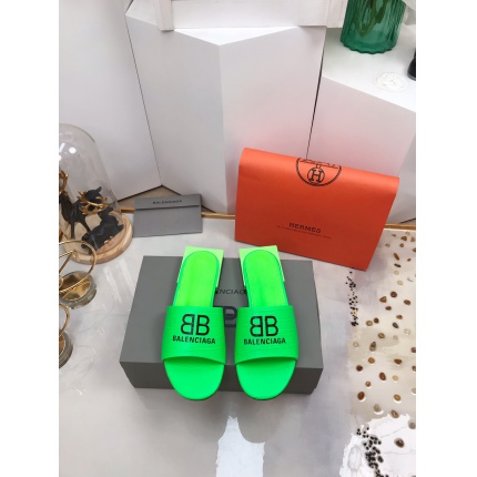 New Arrivals Top quality Balenciaga Slippers For Women in 156904