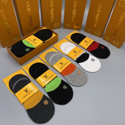 New Arrivals Louis Vuitton Socks a Pack in 156942