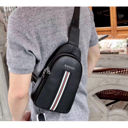 New Arrivals Gucci AAA quality Crossbody Bags For Men in 156959