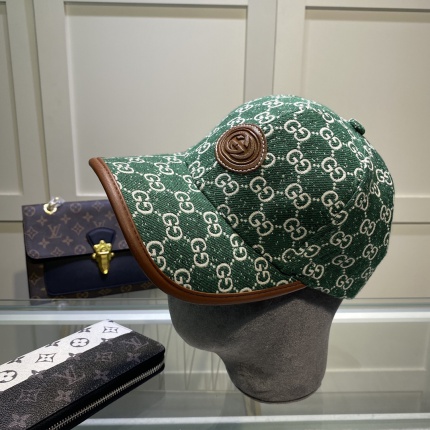 Gucci AAA Hats in 157058