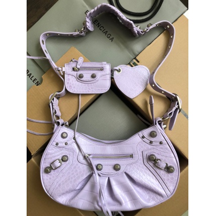 New Arrivals Balenciaga high quality Handbags in 157248