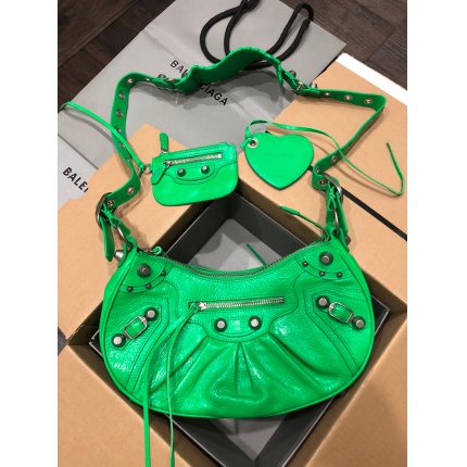 New Arrivals Balenciaga high quality Handbags in 157254