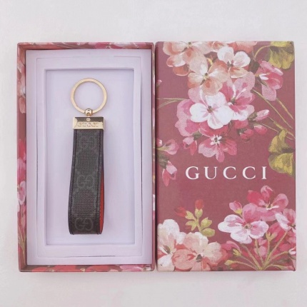 Gucci  Keychain in 157301