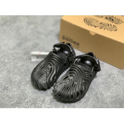 New Arrivals Salehe Bembury x Crocs Sandals size 35-45 in 157368