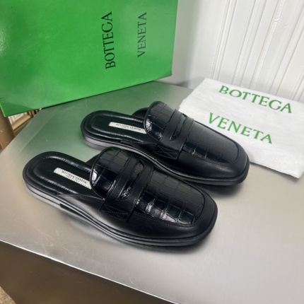 New Arrivals Bottega Veneta Loafers For Men in 157517