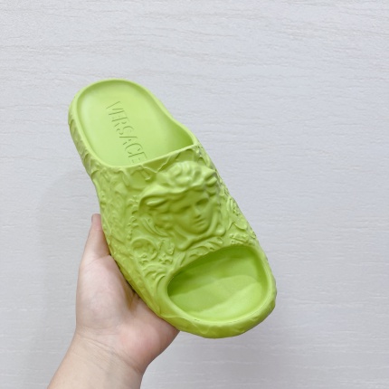 New Arrivals Versace Slippers size 36-46 in 157573