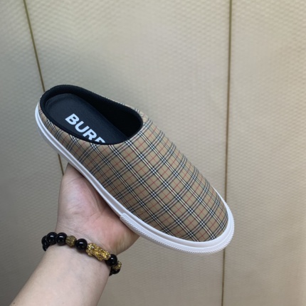 New Arrivals Burberry Loafers Size 35-46 in 157657