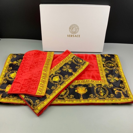 New Arrivals Versace Bath Towel a set in 157734