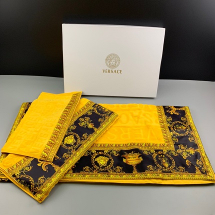 New Arrivals Versace Bath Towel a set in 157735