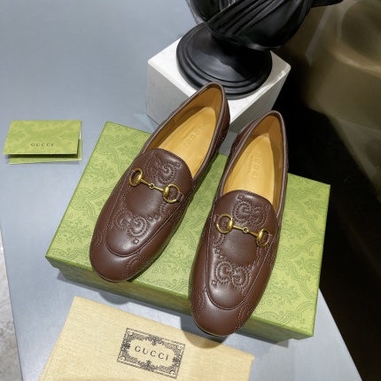 New Arrivals High quality Gucci Loafers For Women in 157921