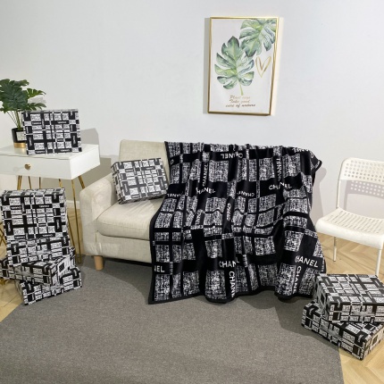 New Arrivals CC Brand Blankets in 157936