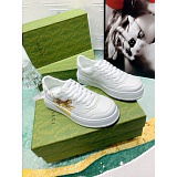 Gucci Sneakers For Women in 157664