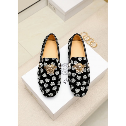 New Arrivals Versace Loafers For Men in 158083