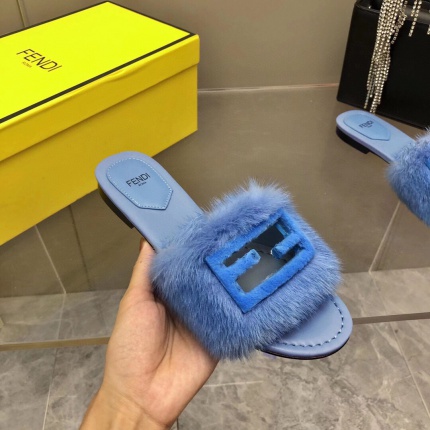 High quality Fendi Fur Slippers For Women in 158219