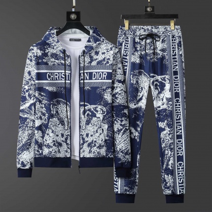 New Arrivals Dior Tracksuits For Men in 158249