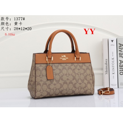 Coach Handbags in 158321