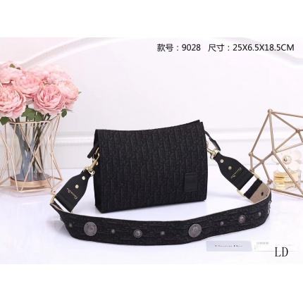 Cheap Dior Bags in 158889