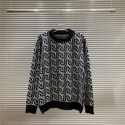 New Arrivals Fendi Sweaters oversize in 159095
