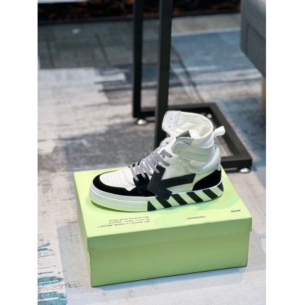 New Arrivals OFF White Top Sneakers For Men in 159306