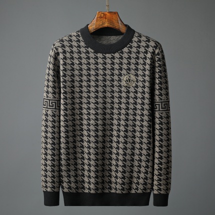 Versace Sweaters for Men in 159326