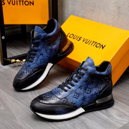 New Arrivals Louis Vuitton Sneakers For Men in 159359