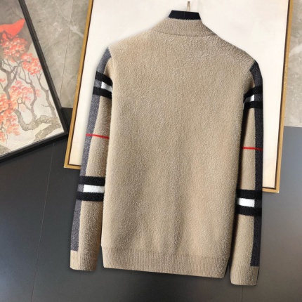 Burberry Sweaters for Men in 159494