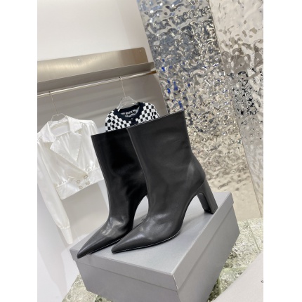 New Arrivals Balenciaga Boots For Women in 159621