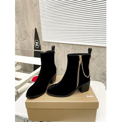 New Arrivals Christian Louboutin Boots For Women in 159647