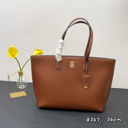 New Arrivals Burberry AAA quality Handbags in 159693
