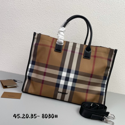 New Arrivals Burberry AAA quality Handbags in 159695