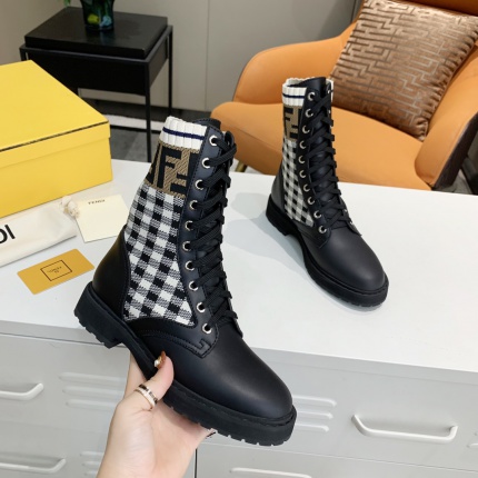New Arrivals Fendi Boots For Women in 159913