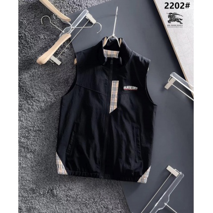 New Arrivals Burberry Thin Vest Jacket For Men in 160159