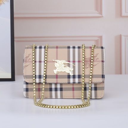 Burberry Cross bags in 160320
