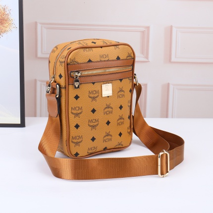 MCM Handbags in 160335