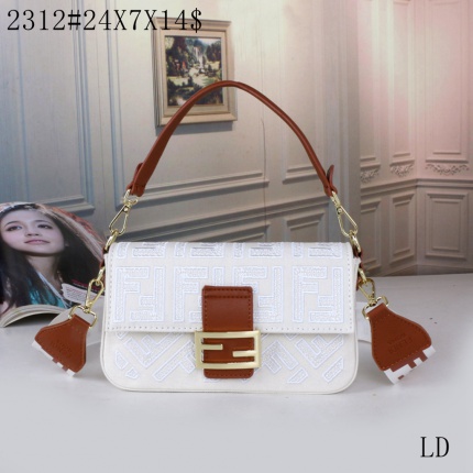 Cheap Fendi Handbags in 160371