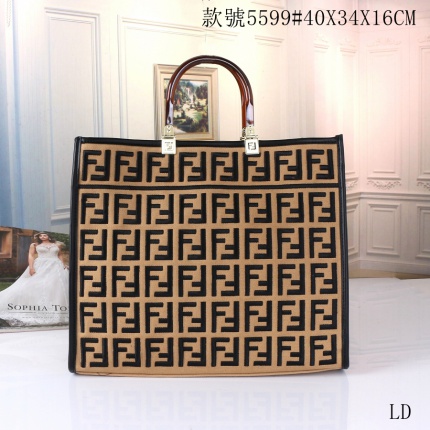 Cheap Fendi Handbags in 160393