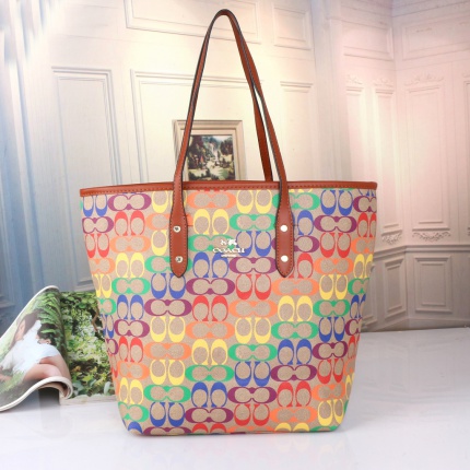 Coach Handbags in 160422
