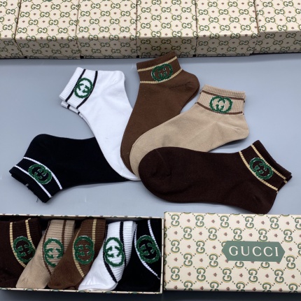 New Arrivals Gucci Socks A pack in 160916