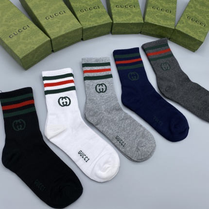New Arrivals Gucci Socks A pack in 160920