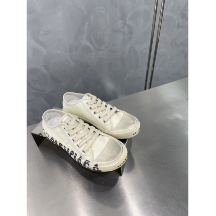 New Arrivals Balenciaga Shoes For Women in 160948