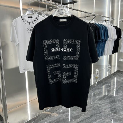 Givenchy T-Shirts for Men in 161085