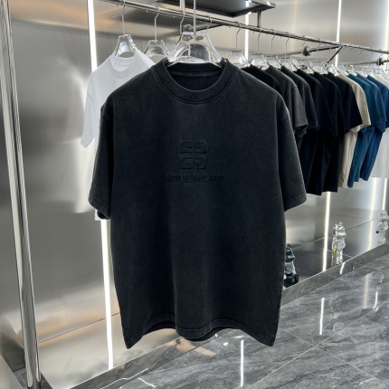 Givenchy T-Shirts for Men in 161087