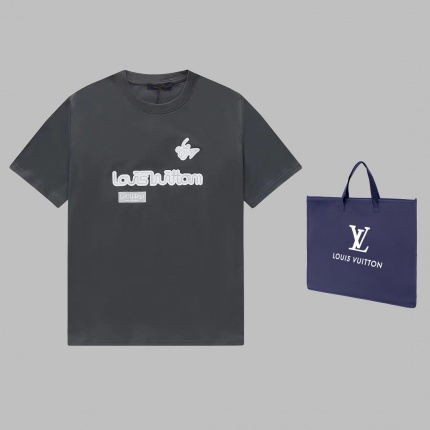 Louis Vuitton T-Shirts in 161151