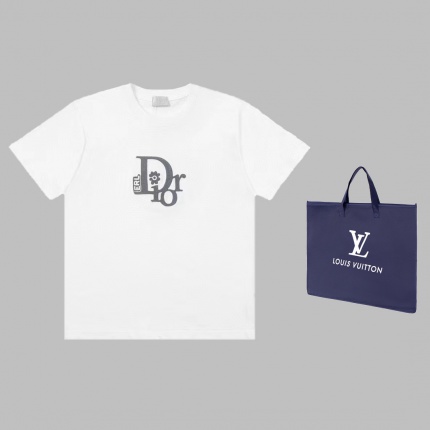 Dior T-shirts in 161175