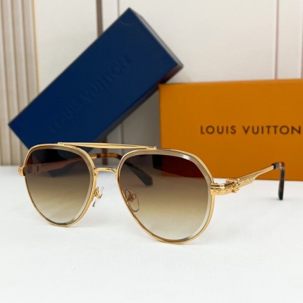 Louis Vuitton AAA Quality Sunglasses in 161553