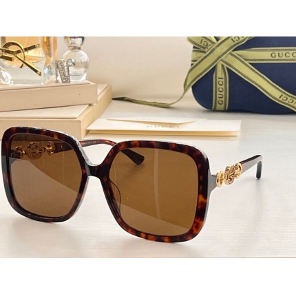 Gucci Glasses in 161623